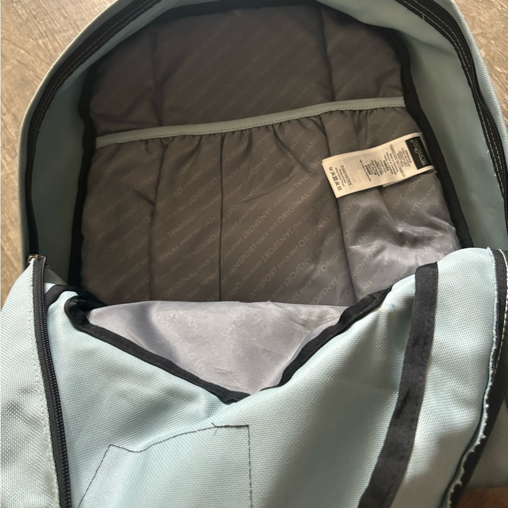 Jansport Backpack - Picture 2 of 5